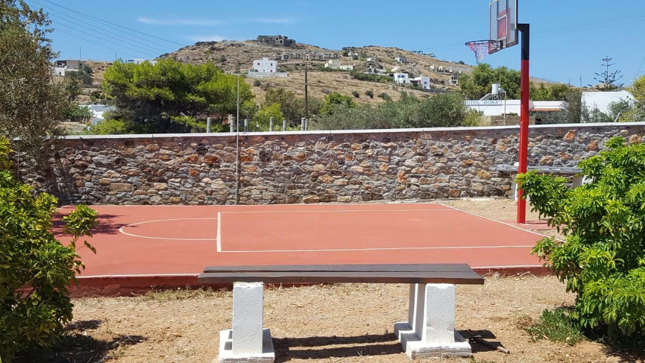 Flora'S Beach And Pool Villa In Syros Liaropá المظهر الخارجي الصورة